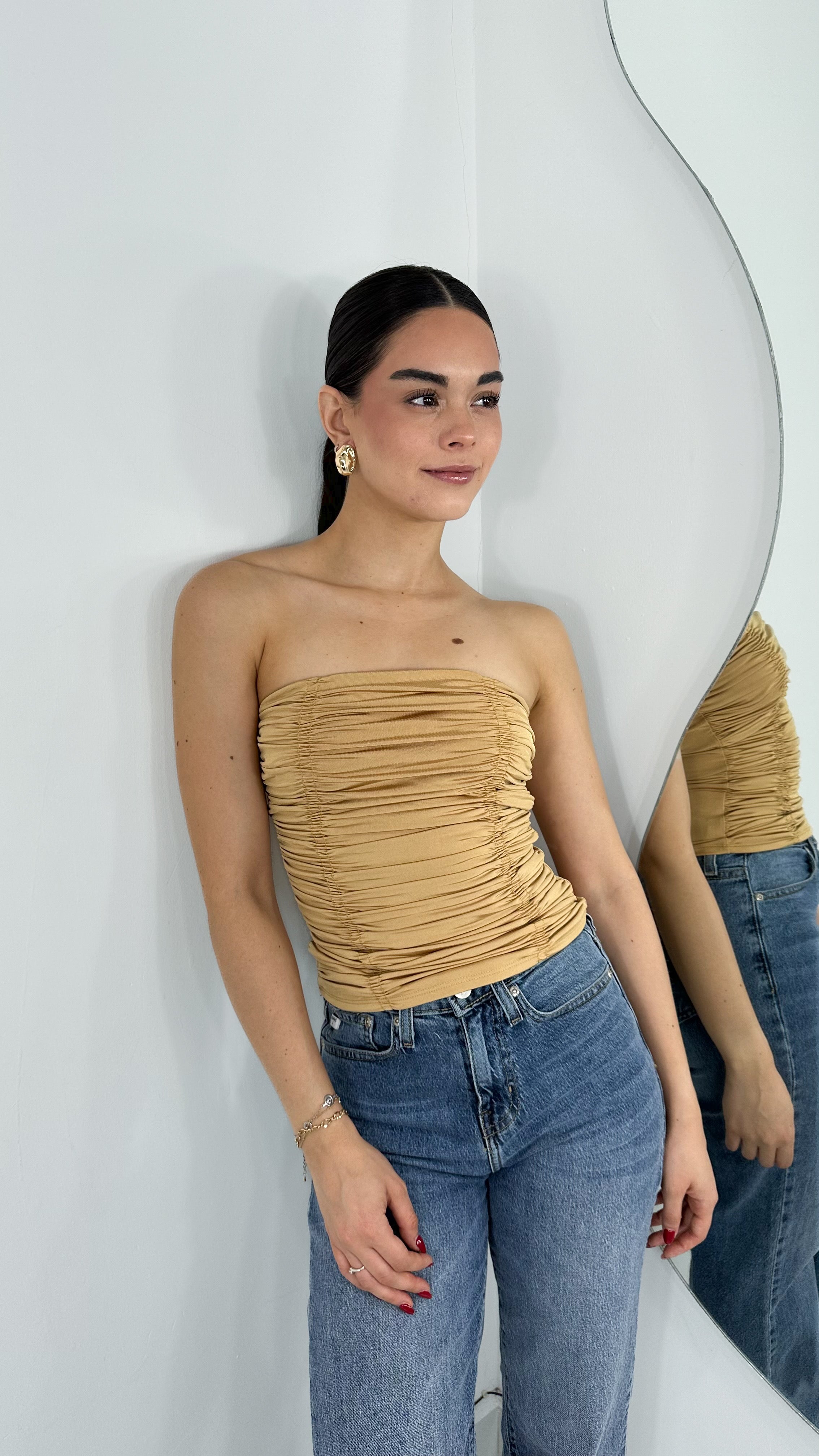 BLUSA STRAPLESS DRAPEADA GOLD TREND