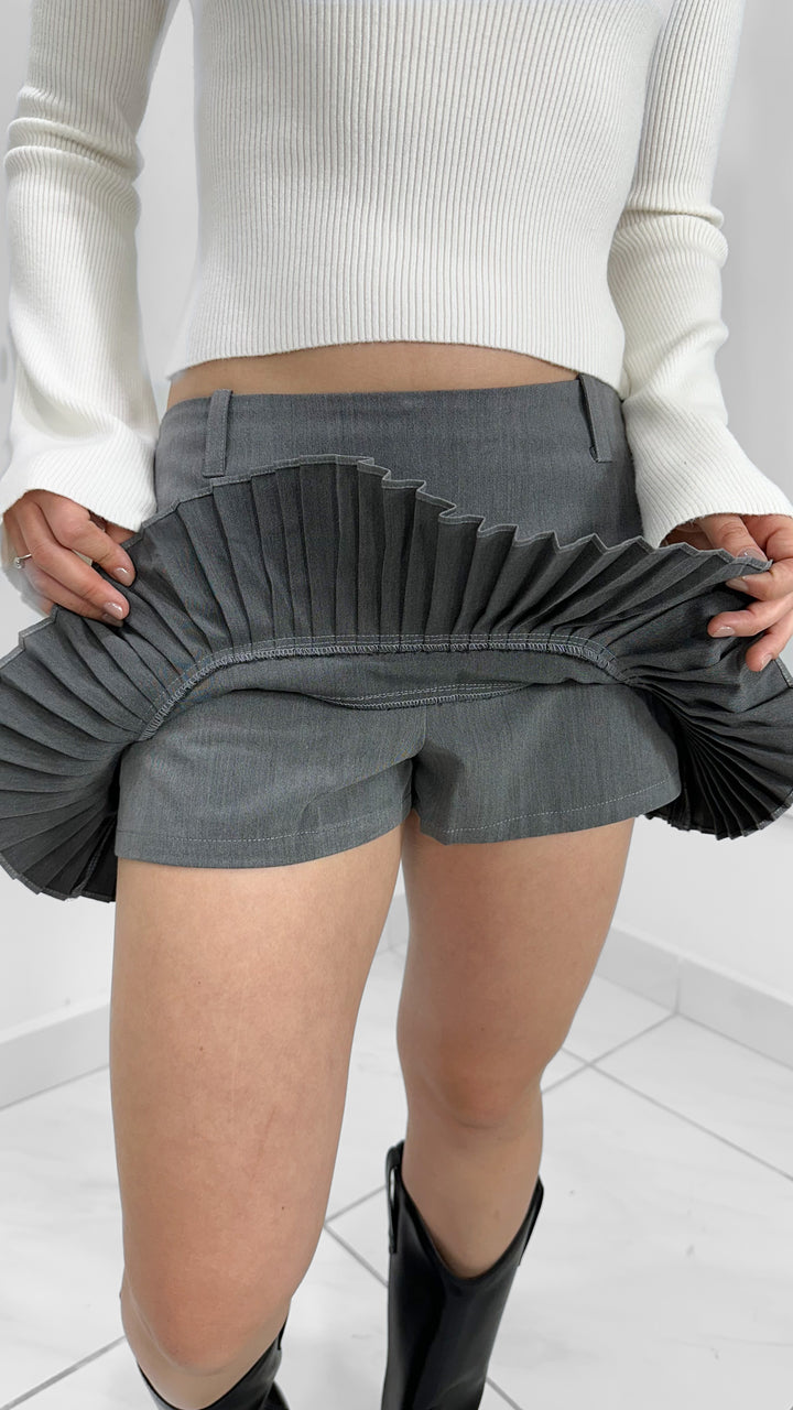 SKORT DE TIRO BAJO GRIS