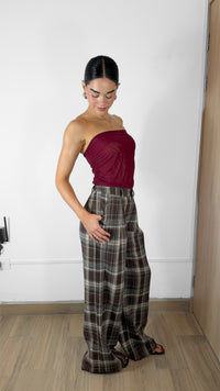 PANTALÓN FORMAL WIDE LEG DE CUADROS CAFÉ