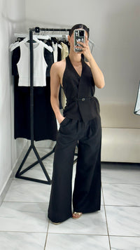 PANTALÓN HIGH WAISTED FORMAL CON PLIEGUES NEGRO