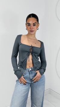 BLUSA RIBBON TIE MANGA LARGA GRIS