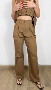 PANTALÓN FORMAL CON PINZAS CAFÉ (SET)