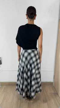 BLUSA ASIMÉTRICA DRAPEADO NEGRO