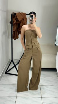PANTALÓN FORMAL WIDE LEG CON PINZA MOCHA (SET)