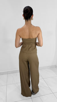 CHALECO STRAPLESS TIPO TUBO MOCHA