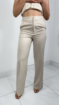 PANTALÓN FORMAL RECTO RAYADO BEIGE