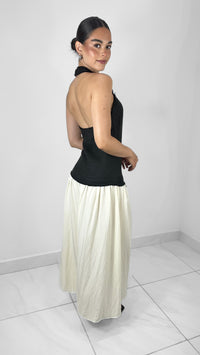 VESTIDO MIDI TOP HALTER Y FALDA FRUNCIDA