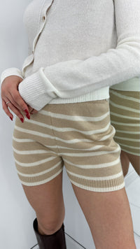 SHORT KNITTED IVORY & KHAKI RAYADO