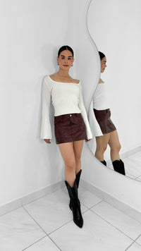 MINI FALDA LOW WAIST DE PIEL BURGUNDY