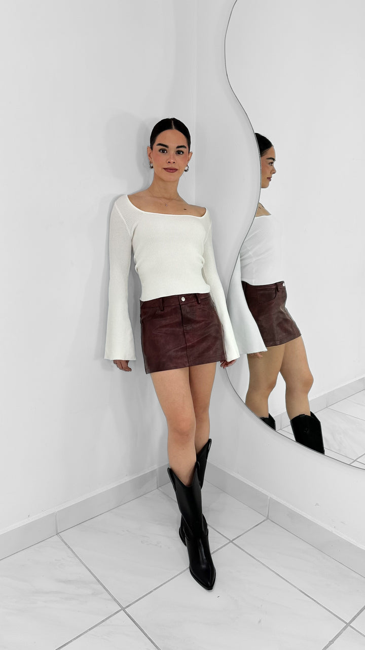 MINI FALDA LOW WAIST DE PIEL BURGUNDY