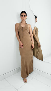 VESTIDO HALTER DE LINO RAYADO MOCHA