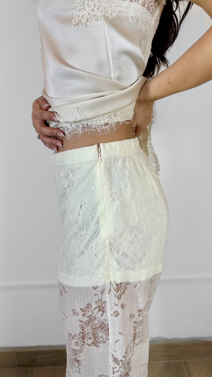 SET BLANCO DE SATÍN CON ENCAJE