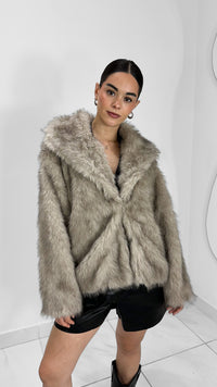 ABRIGO MANGA LARGA DE PELUCHE SINTÉTICO MOCHA