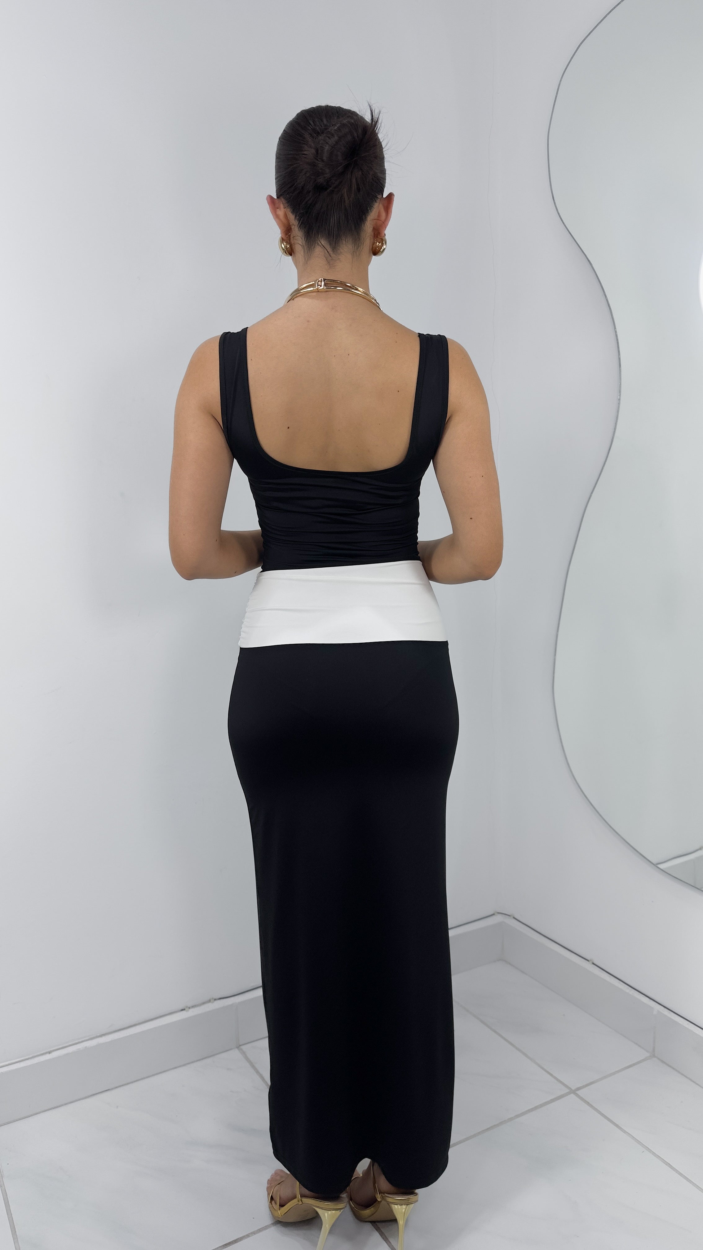 VESTIDO LARGO ELEGANTE LAZO CINTURA BLACK & WHITE