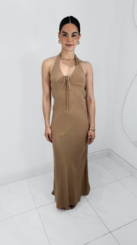 VESTIDO HALTER DE LINO RAYADO MOCHA