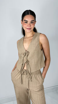 B TOP RIBBON TIE STRIPED KHAKI