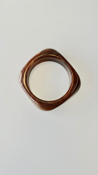 PULSERA BANGLE DE ACRILICO MARRON OSCURO