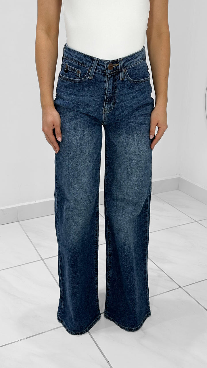 STRAIGHT HIGH WAISTED DENIM JEANS