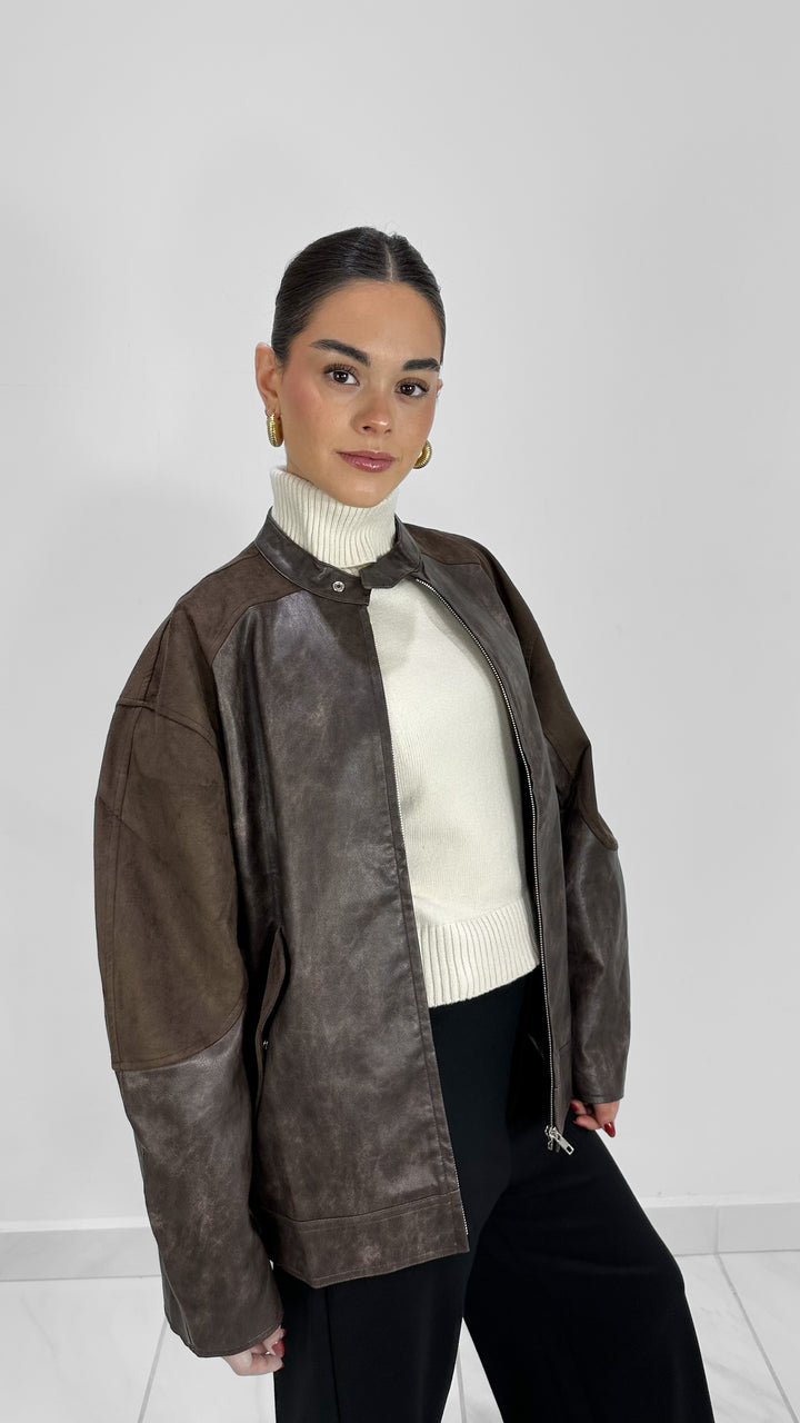 CHAQUETA DE PIEL CAFE CON DETALLES SUEDE