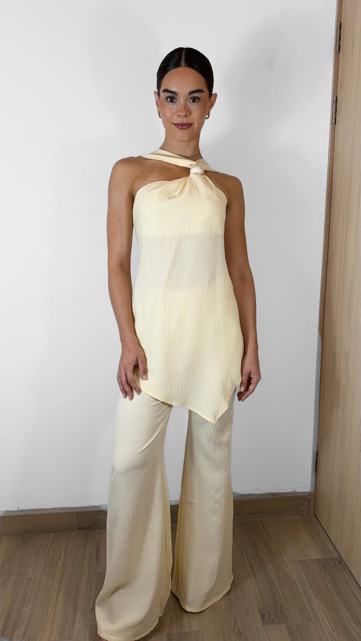SET BUTTER YELLOW CON DETALLE
