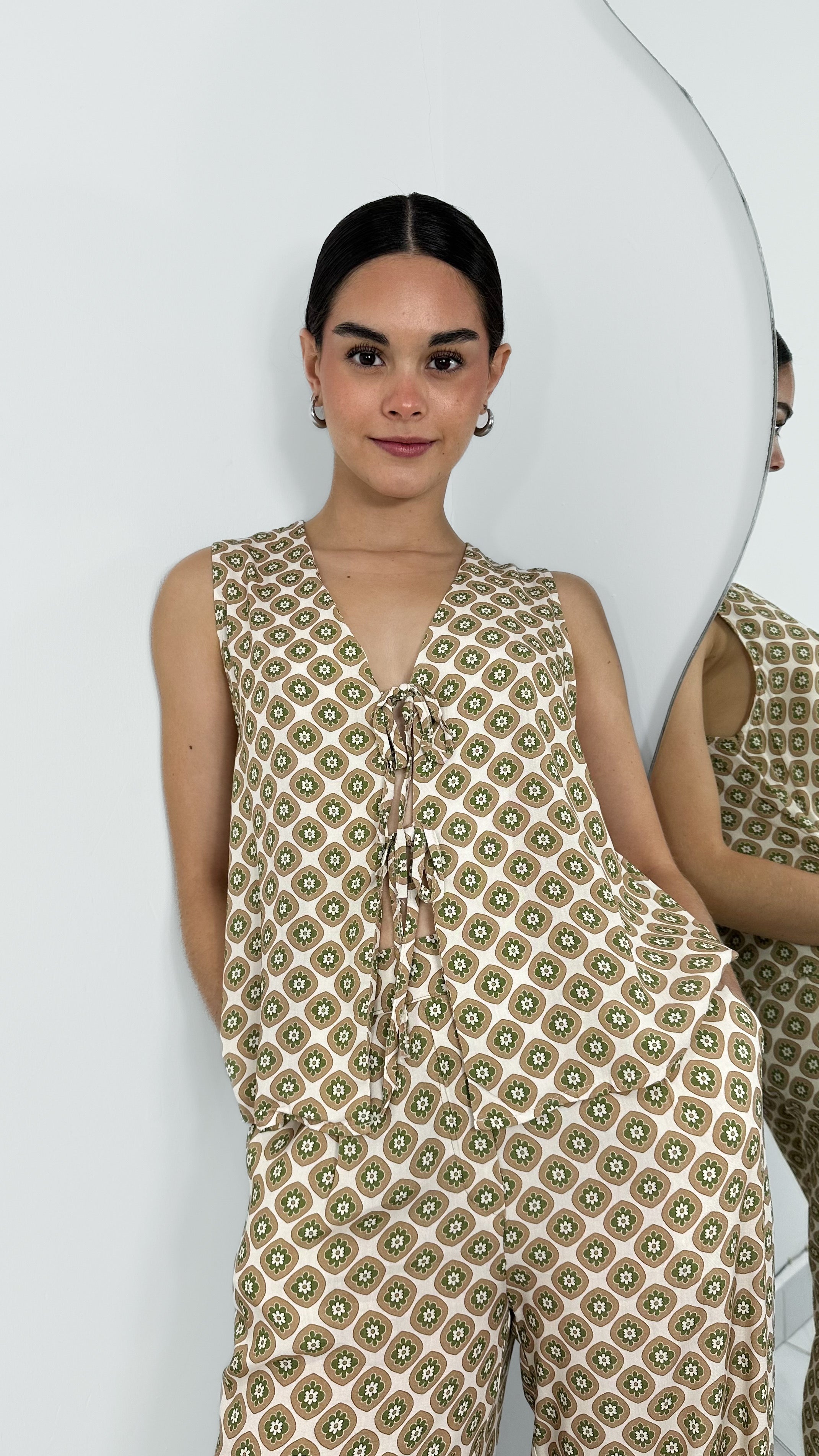 B RIBBON TIE TOP - MULTICOLOR