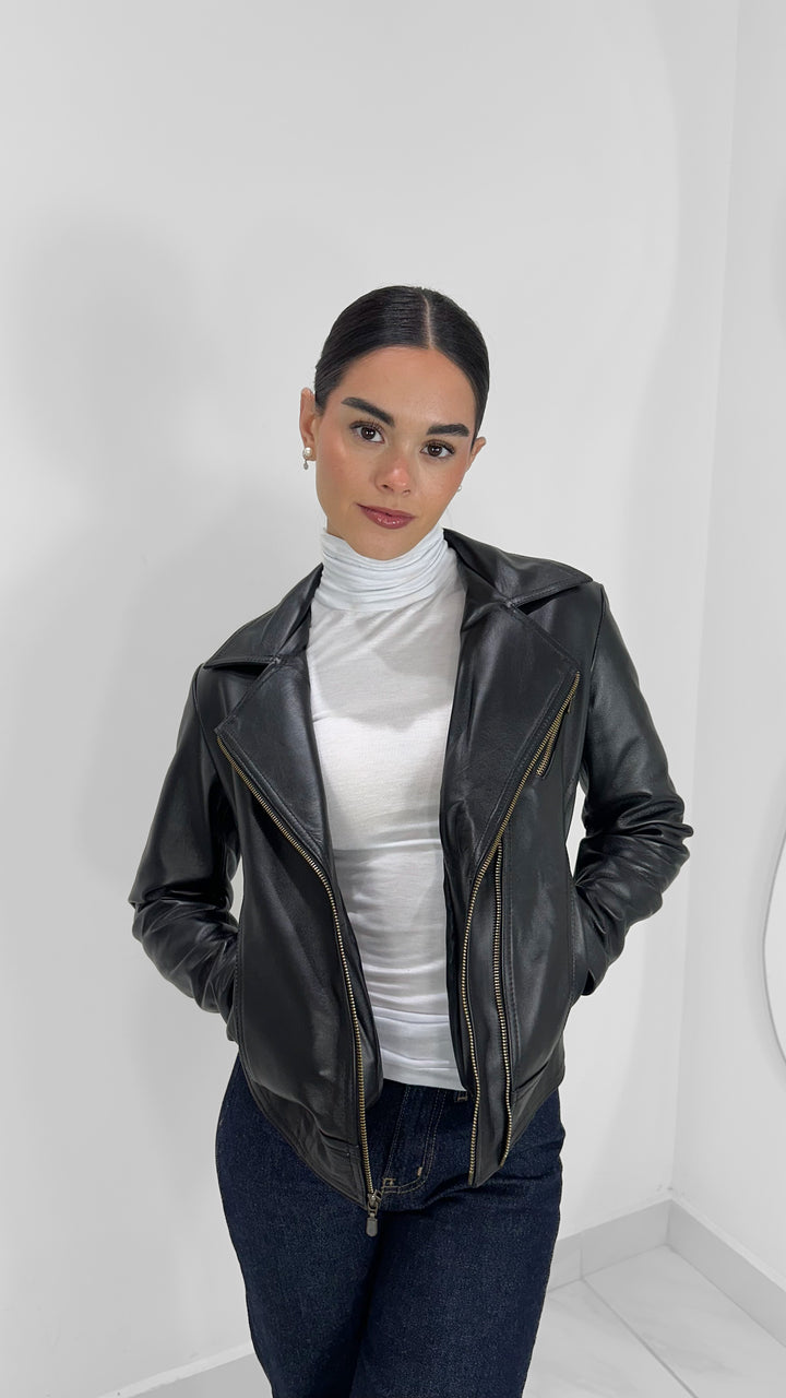 CHAMARRA DE PIEL GENUINA NEGRA