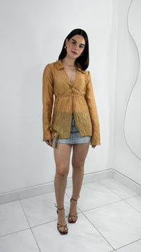 MAXI BLUSA MESH EFECTO LAZO DORADA