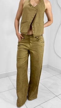 PANTALON SUEDE CAFE CON REMACHES