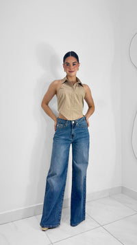 TOP HALTER CON BOTONES Y ESPALDA DESCUBIERTA MOCHA