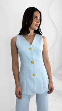 MAXI CHALECO BOTONES DORADOS BABY BLUE