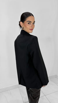 BLAZER MANGA LARGA CON BOTONES NEGRO