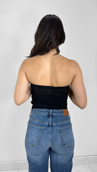 BLUSA MESH DRAPEADA STRAPLESS NEGRA