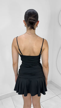 VESTIDO NEGRO DE TIRANTES