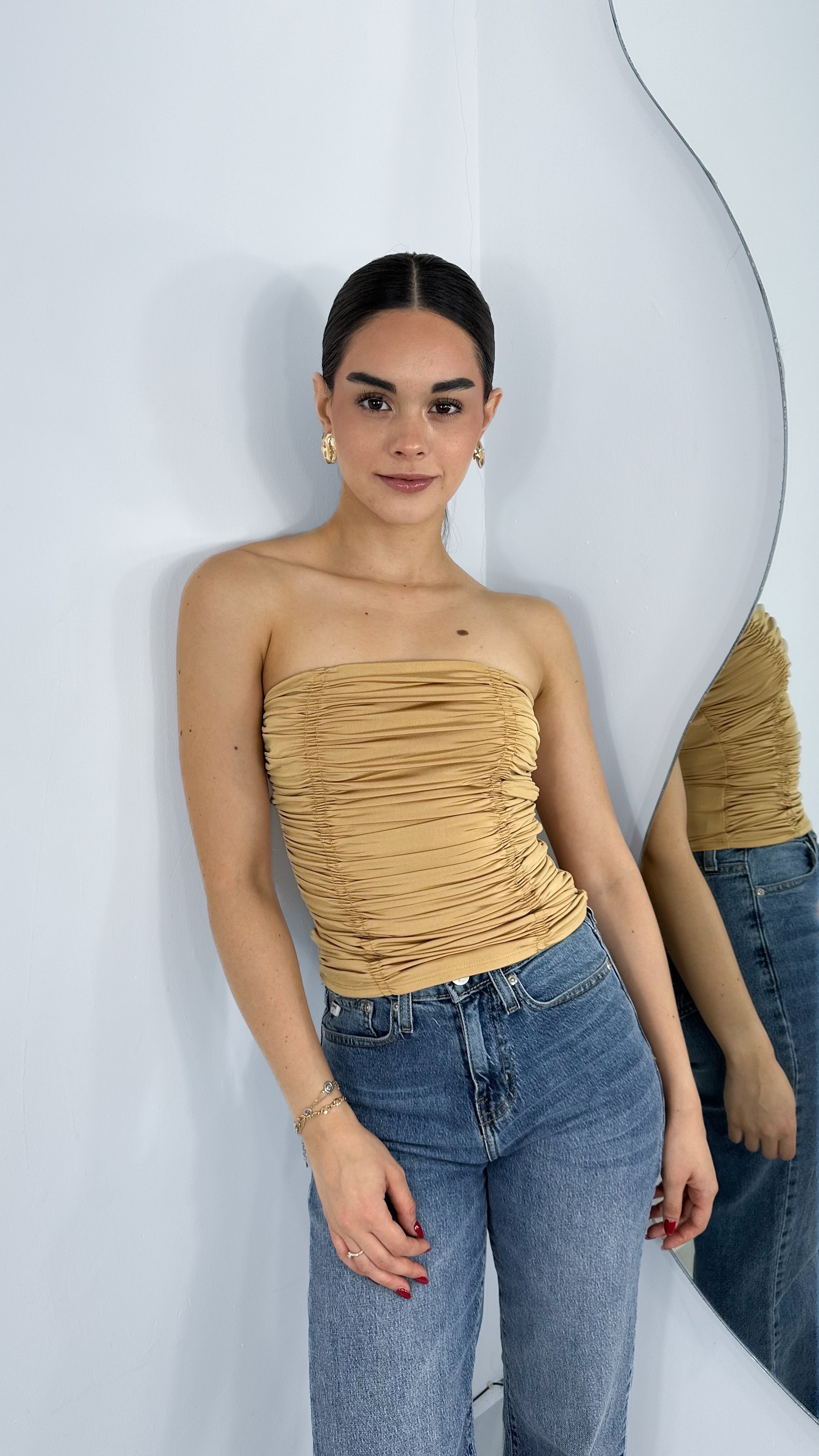 BLUSA STRAPLESS DRAPEADA GOLD TREND