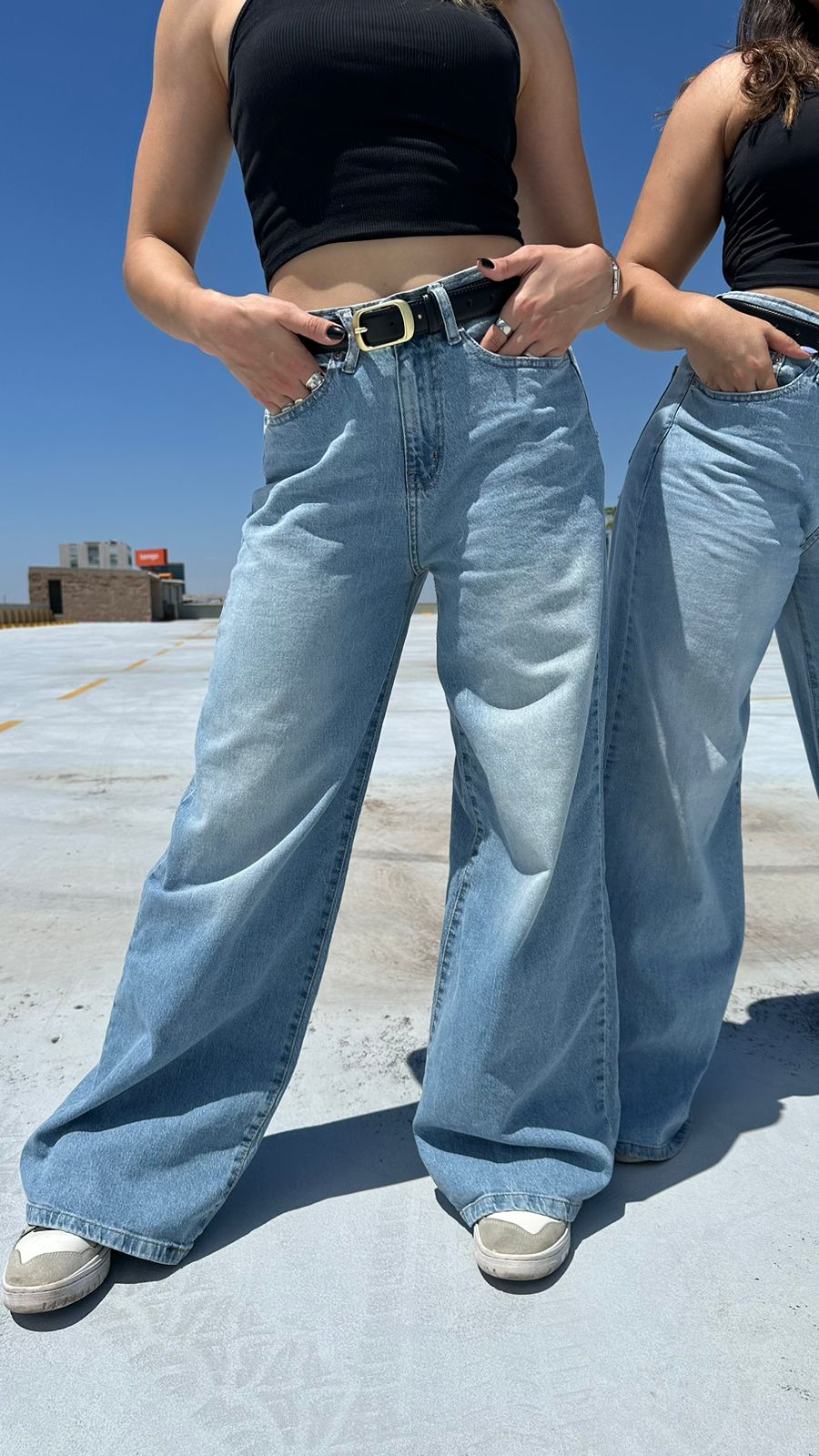 DENIM JEANS TIRO ALTO WIDE LEG AZUL CLARO