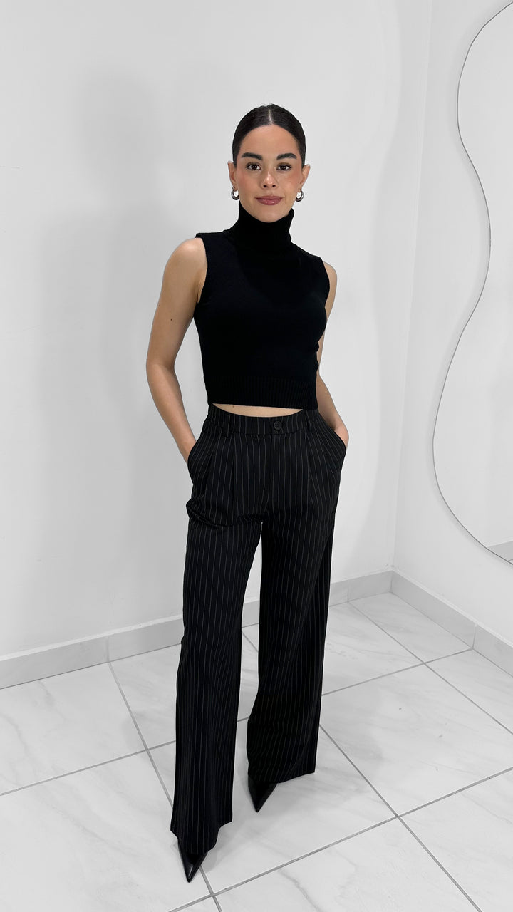 PANTALÓN RECTO RAYADO NEGR0