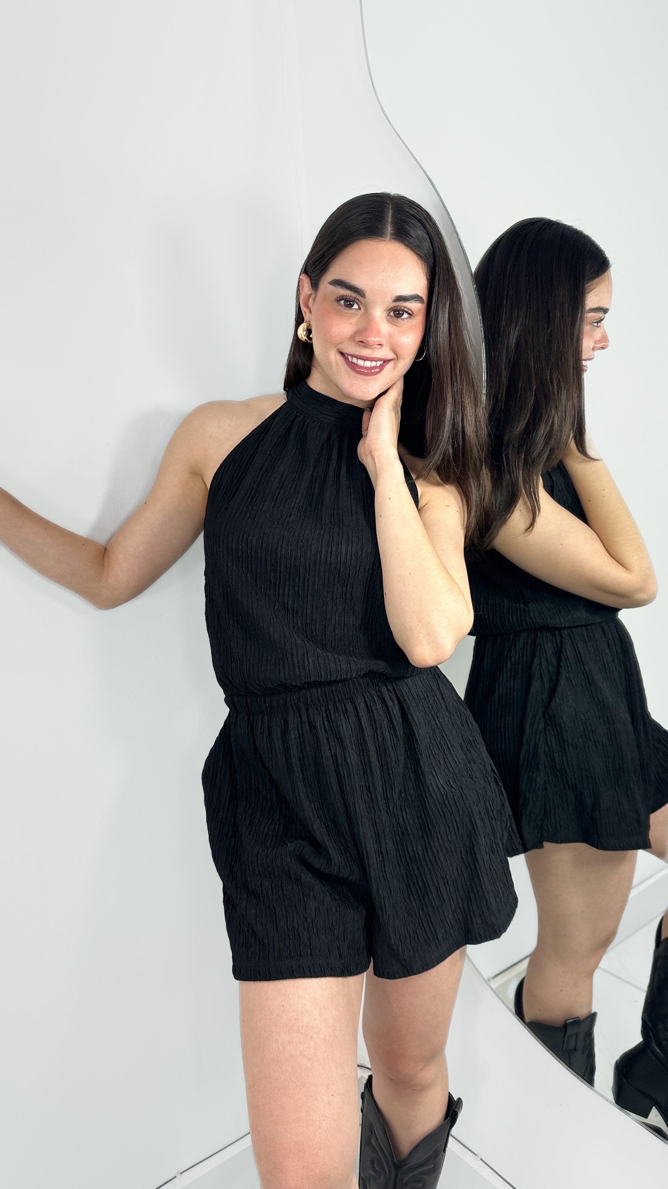 JUMPER CUELLO ALTO SUELTO NEGRO