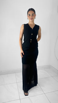 FALDA LARGA CON TUL NEGRA