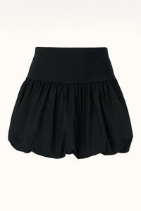 FALDA CON SHORT ESTILO GLOBO NEGRA