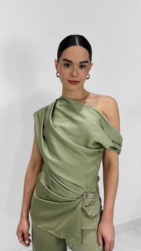 CONJUNTO BLUSA ASIMETRICA VERDE OLIVO