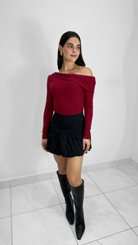 BLUSA ASIMÉTRICA MANGA LARGA ROJA