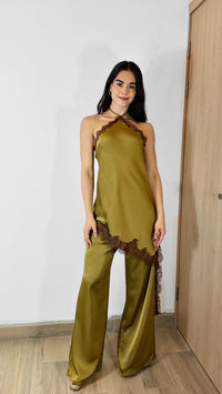 JUMPSUIT SATÍN OLIVO CON ENCAJE CAFÉ