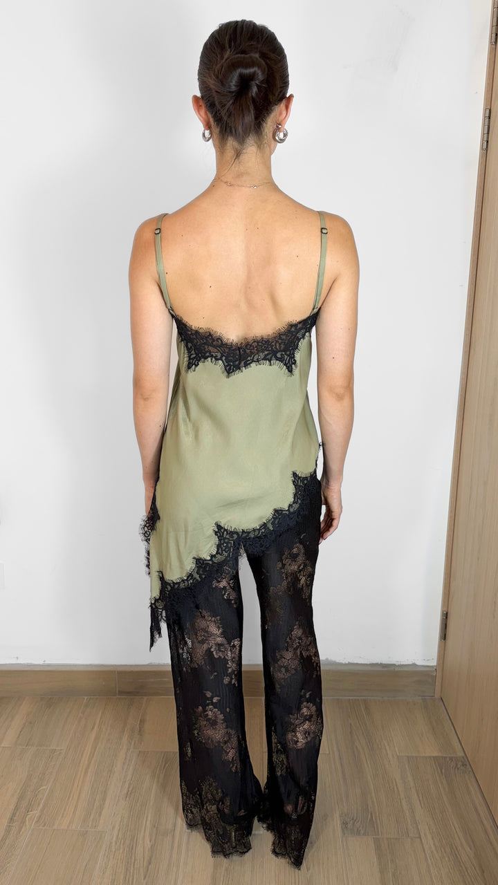 SET SATÍN OLIVO CON NEGRO DE ENCAJE