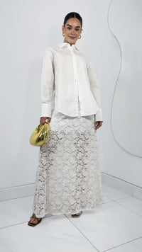 MAXI FALDA ENCAJE CON SHORT INCLUIDO BLANCA