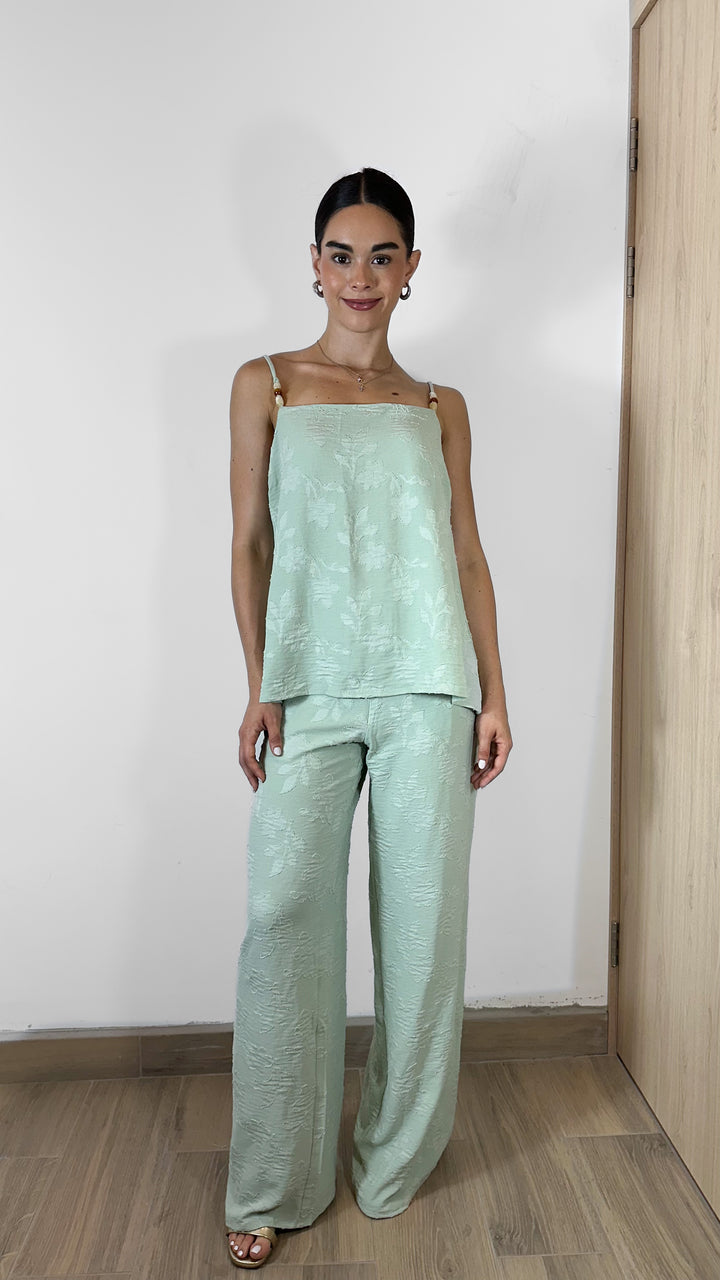SET MENTA CON BORDADO