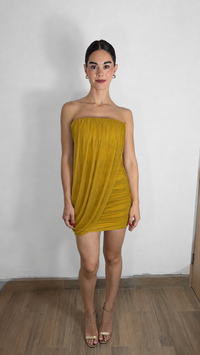 VESTIDO DRAPEADO MOSTAZA