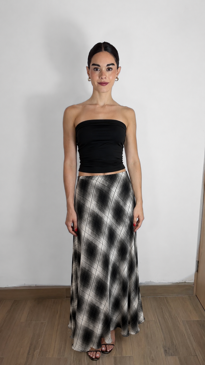 FALDA MAXI DE CUADROS B&W
