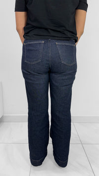 STRAIGHT DARK DENIM HIGH WAISTE JEANS