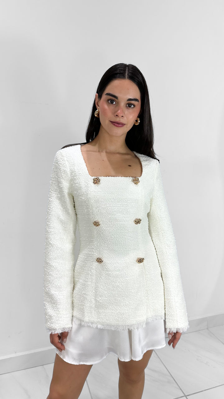 CONJUNTO TIPO VESTIDO DE CHAQUETA TWEED MANGA LARGA Y FALDA DE SATIN BLANCO