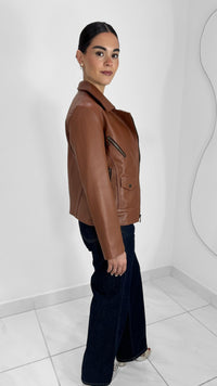 CHAMARRA DE PIEL GENUINA CAFÉ CAMELLO